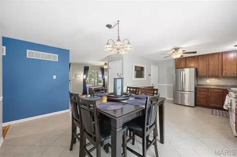 Dining - 502 Wicklow Dr, Manchester, MO 63021 photo 2 of 2