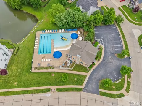 Exterior - 1040 Sable Ln, Arnold, MO 63010 photo 9 of 12