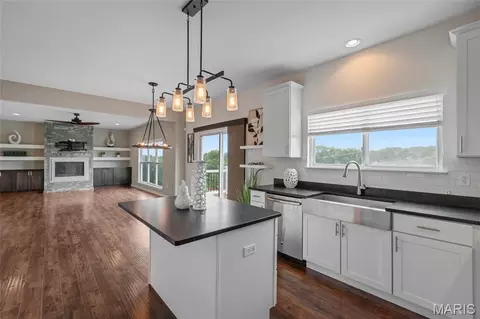 Kitchen - 1040 Sable Ln, Arnold, MO 63010 photo 1 of 5