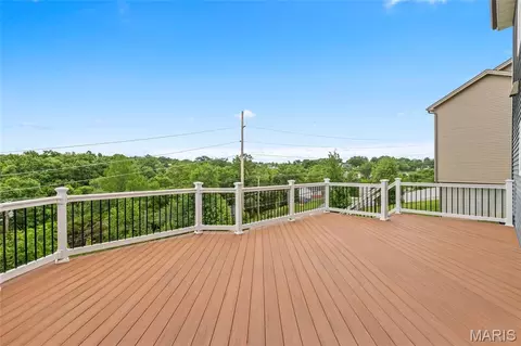 Exterior - 1040 Sable Ln, Arnold, MO 63010 photo 4 of 12