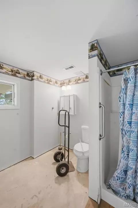Bath - 79 Meier Rd, Old Monroe, MO 63369 photo 6 of 6