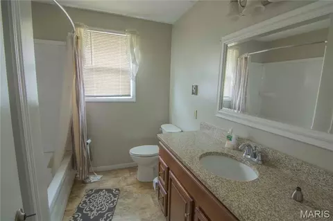 Bath - 408 E 1st St, Ramsey, IL 62080 photo 1 of 1