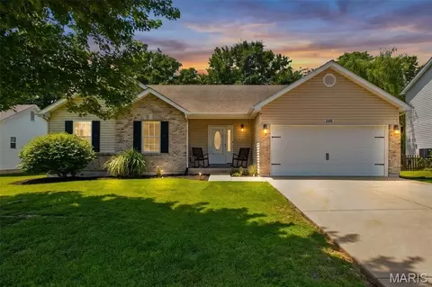 29362 Walnut Lake Ln, Wright City, MO 63390