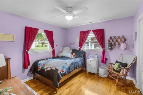 Bedroom - 331 S Mulberry St, Dexter, MO 63841 photo 2 of 2