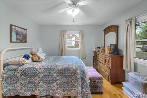 Bedroom - 331 S Mulberry St, Dexter, MO 63841 photo 1 of 2