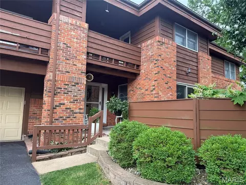 1137 Claytonbrook Ct, Ballwin, MO 63011