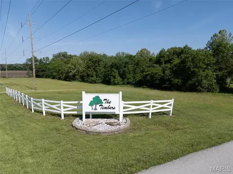 10 Parc Forest Trl, Hawk Point, MO 63349 photo 5
