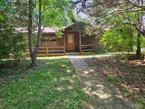 1169 San Juan Dr, Edwardsville, IL 62025