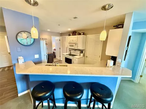 Kitchen - 222 Park Place Ln #2A, Kaiser, MO 65047 photo 1 of 5