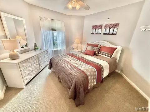 Bedroom - 222 Park Place Ln #2A, Kaiser, MO 65047 photo 6 of 7