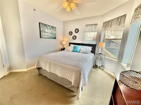 Bedroom - 222 Park Place Ln #2A, Kaiser, MO 65047 photo 6 of 6