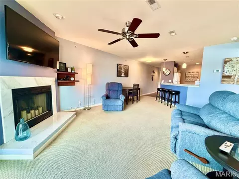 Living - 222 Park Place Ln #2A, Kaiser, MO 65047 photo 3 of 6