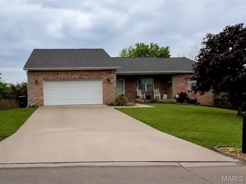 308 Mark Ave, Jackson, MO 63755