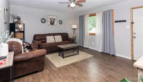 Living - 5090 Ridgeview Dr, Arnold, MO 63010 photo 1 of 2