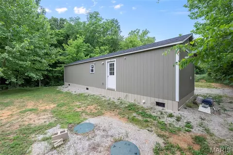 Exterior - 283 Sandstone Dr, Jackson, MO 63755 photo 5 of 12