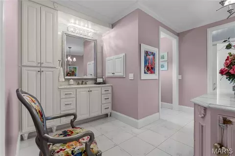 Bath - 470 Quail Creek Dr, Jackson, MO 63755 photo 3 of 13