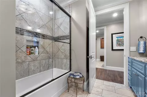 Bath - 470 Quail Creek Dr, Jackson, MO 63755 photo 9 of 13