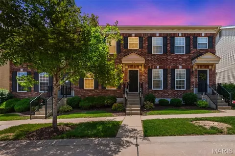 214 Candice Way, Saint Peters, MO 63376