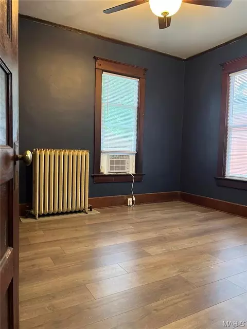 Bedroom - 2017 6th St, Springfield, IL 62703 photo 2 of 4