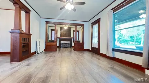 Living - 2017 6th St, Springfield, IL 62703 photo 1 of 1