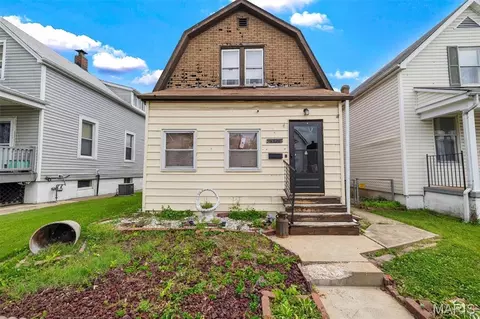 5324 West Ave, Saint Louis, MO 63116