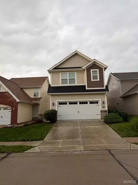 1703 Coupru Ct, Saint Peters, MO 63376