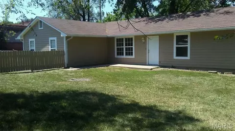 391 W Wood St, Troy, MO 63379