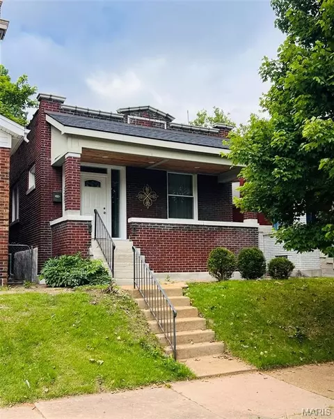 3455 Alberta St, Saint Louis, MO 63118