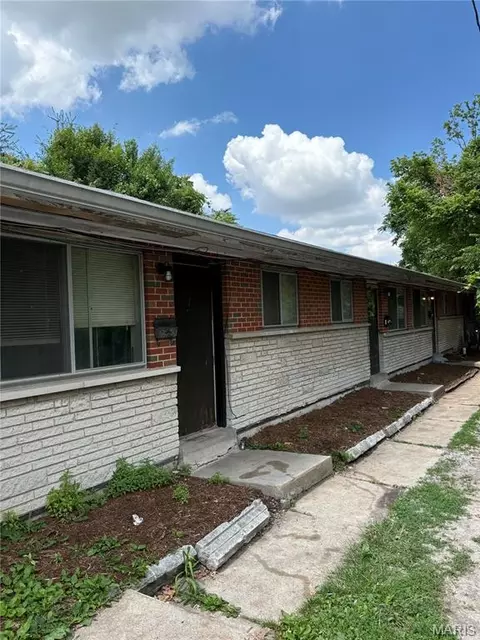 3913 Jennings Station Rd, Pine Lawn, MO 63121