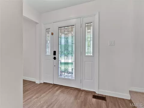 Entry Way - 8 Statesman Dr, O'fallon, MO 63368 photo 1 of 1