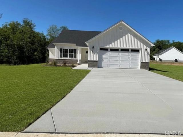 841 Lake Hollow Ct, Labadie, MO 63055