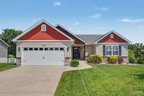 223 Hartford Glen Ct, Wentzville, MO 63385