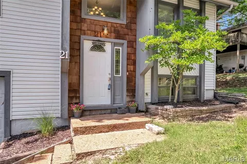 21 Muir St, Eureka, MO 63025 photo 3