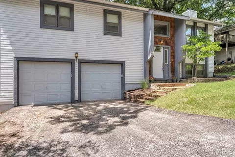21 Muir St, Eureka, MO 63025 photo 2