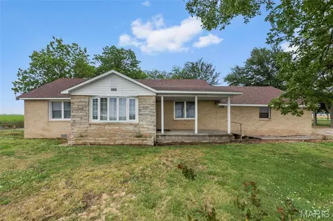 6225 State Hwy A, Bragg City, MO 63827