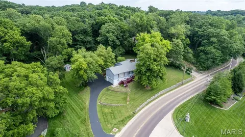 12505 Weber Hill Rd, Sunset Hills, MO 63127