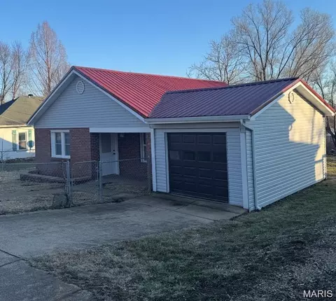 311 Mill St, Park Hills, MO 63601