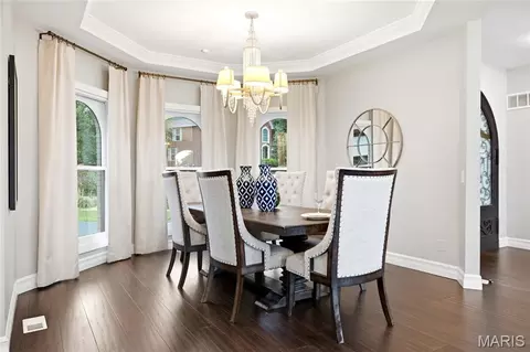 Dining - 5 Shelbourne Wood Ct, Weldon Spring, MO 63304 photo 2 of 4