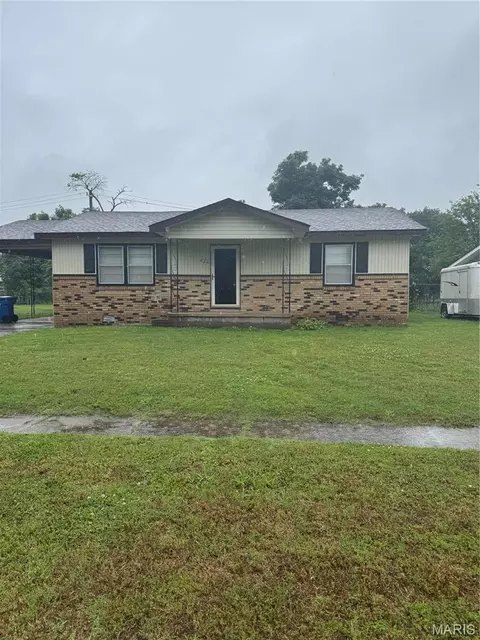824 St Anne, New Madrid, MO 63869