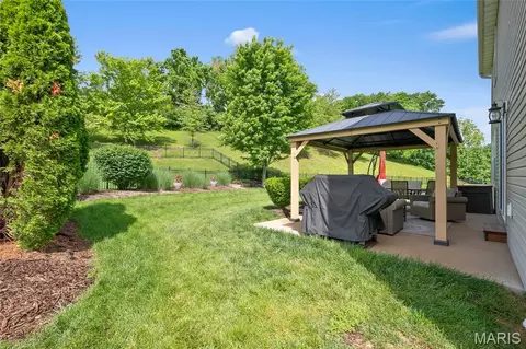 Exterior - 1323 Woodside Dr, Arnold, MO 63010 photo 7 of 9