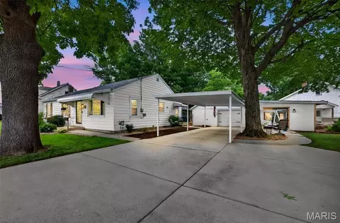 310 Depot St, Saint Peters, MO 63376