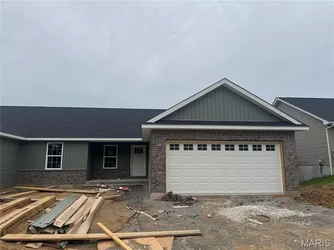270 Railroad St, Moscow Mills, MO 63362