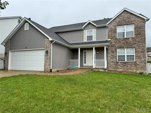 608 Louisbourg Dr, Hillsboro, MO 63050
