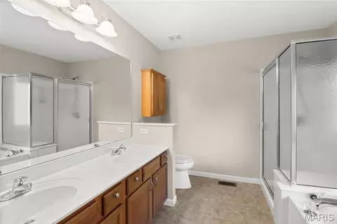 Bath - 1819 Pullman, Festus, MO 63028 photo 3 of 9