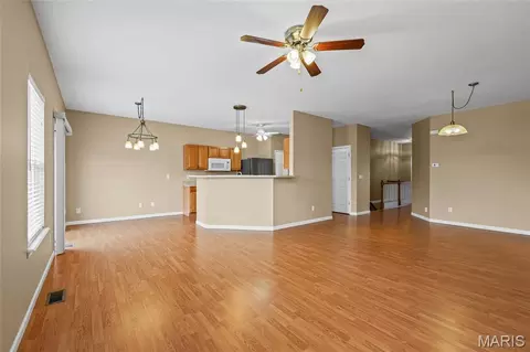 Living - 1211 Windcrest Cir, Arnold, MO 63010 photo 4 of 7