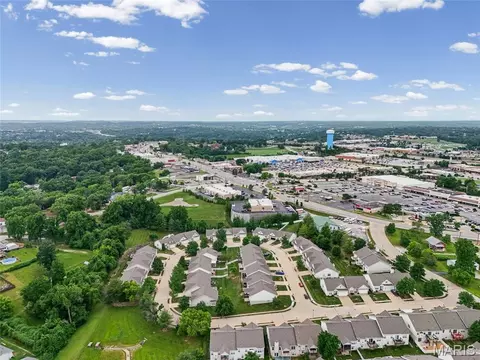 View/Area - 1211 Windcrest Cir, Arnold, MO 63010 photo 5 of 9
