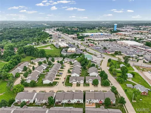 View/Area - 1211 Windcrest Cir, Arnold, MO 63010 photo 2 of 9