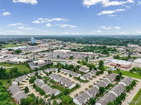 View/Area - 1211 Windcrest Cir, Arnold, MO 63010 photo 6 of 9