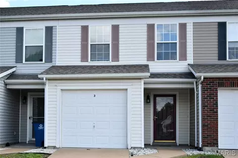 3 Hensley Ter, Jennings, MO 63136