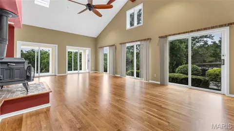 Living - 4945 Fox Bridge Rd, Wildwood, MO 63069 photo 5 of 9
